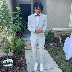 Meet your Posher, Michael